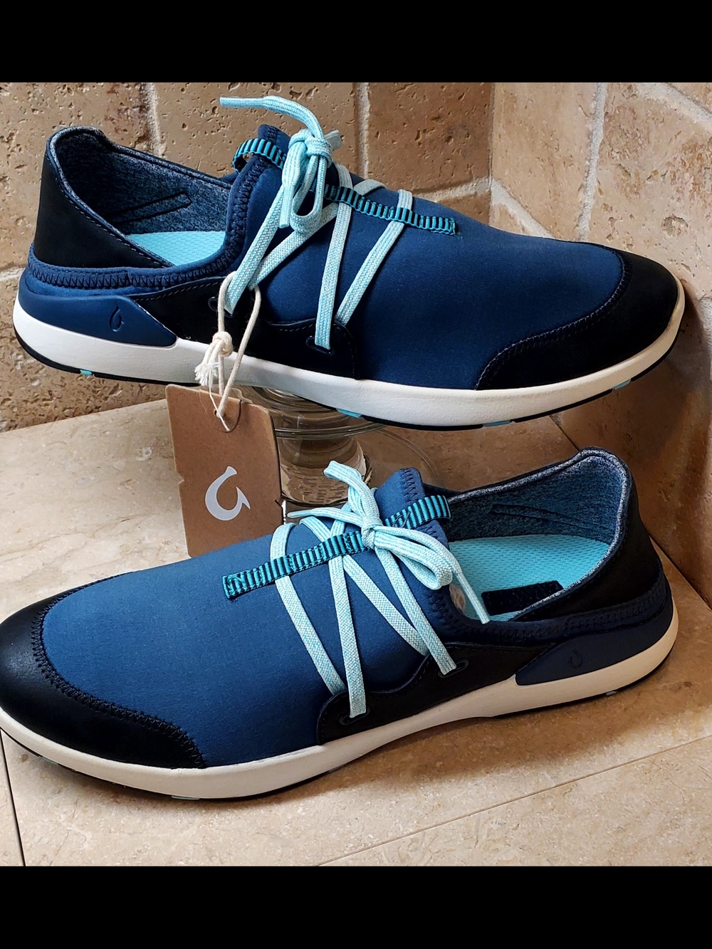 OLUKAI Miki Li Womens Sz 9.5 WIDE Walking Shoes Trench blue vintage indigo NWB